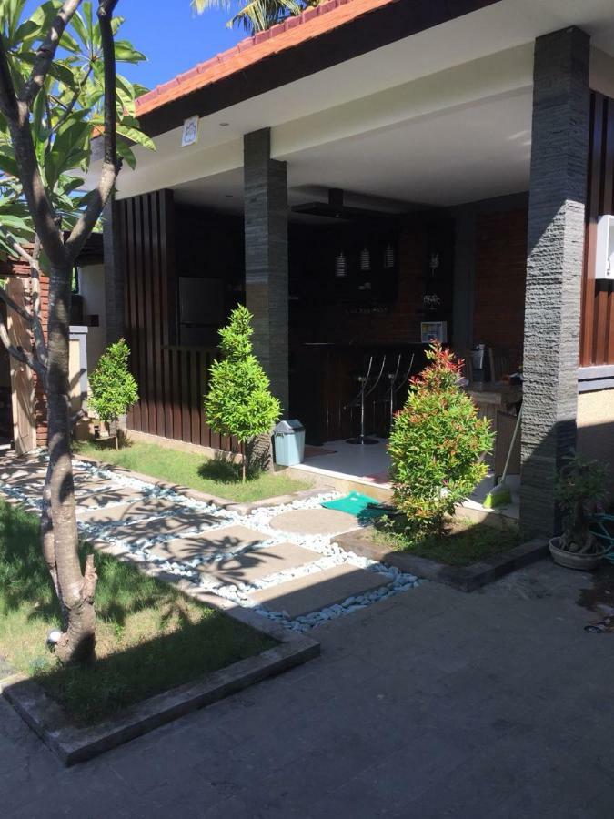 Villa Twin Lovina Екстер'єр фото