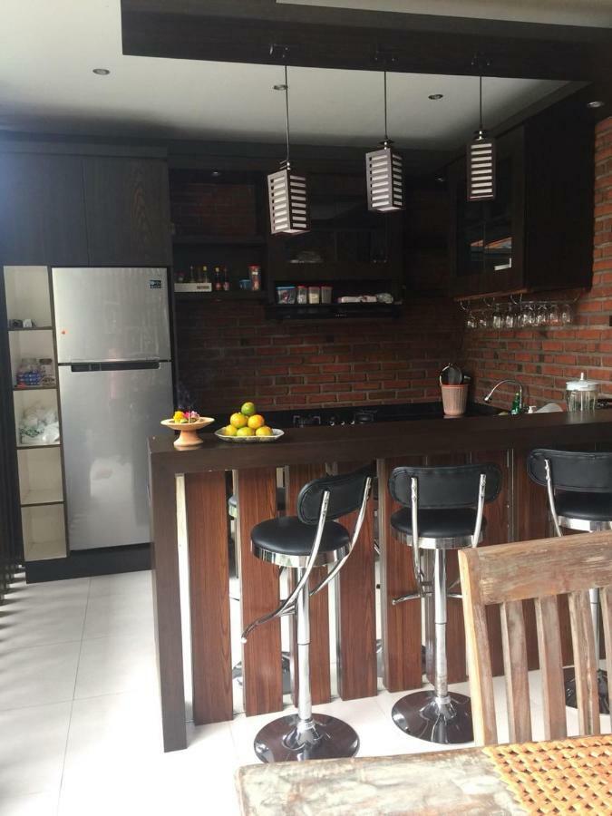 Villa Twin Lovina Екстер'єр фото